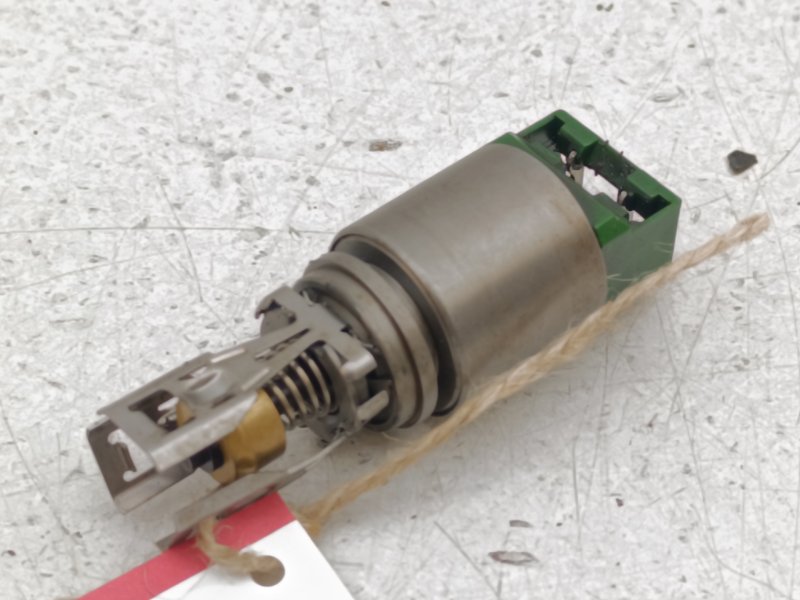 Соленоид BMW 5-Series E60 M54B25 (б/у)