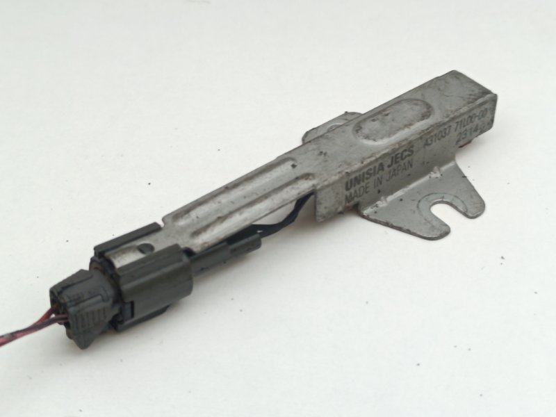 Резистор Nissan Cefiro A32 VQ20DE (б/у)