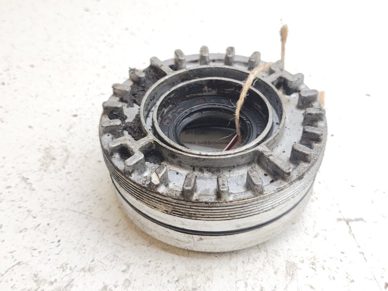 Крышка подшипника дифференциала АКПП Subaru Forester SF5 EJ202 (б/у)