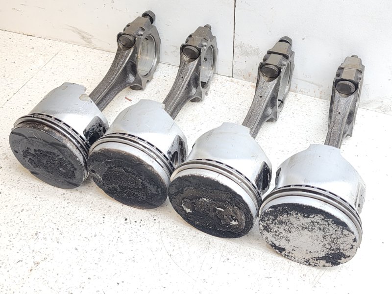 Поршень с шатуном Mazda Demio DW3W B3 (б/у)