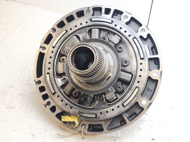 Насос КПП Volkswagen Touareg 7LA AXQ (б/у)