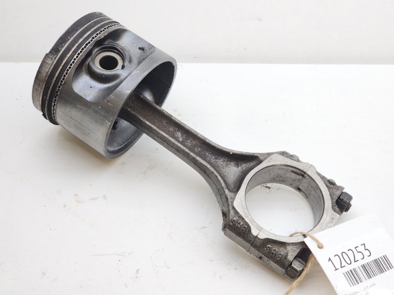 Поршень с шатуном Audi 80 B3 RP (б/у)