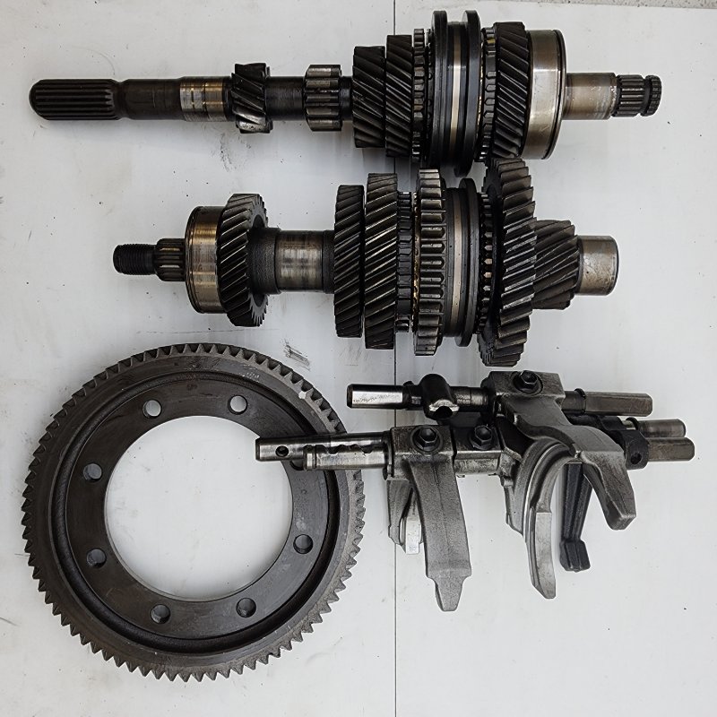 Вал КПП Toyota Corona Premio AT211 7AFE (б/у)