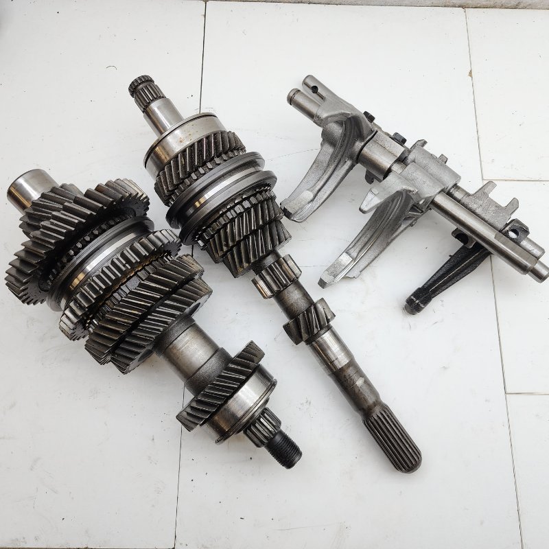 Вал КПП Toyota Corona Premio AT211 7AFE (б/у)