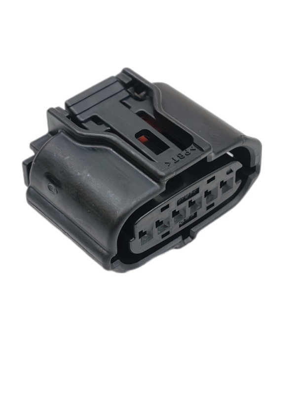 Разъем Toyota Land Cruiser URJ202 1URFE