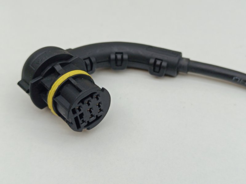 Разъем Citroen Berlingo B9 EP6C (б/у)