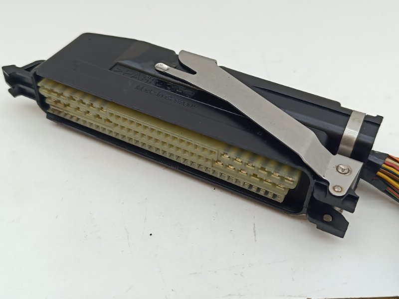 Разъем Peugeot 206 2B TU5JP4 (б/у)