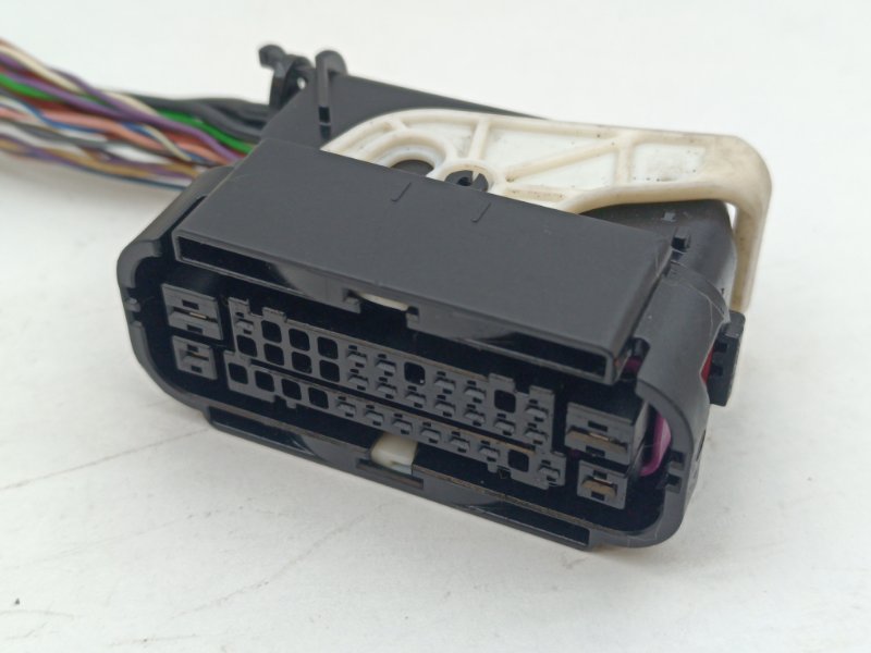 Разъем Peugeot (б/у)