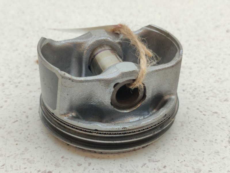 Поршень Hyundai Tucson LM G4NA (б/у)