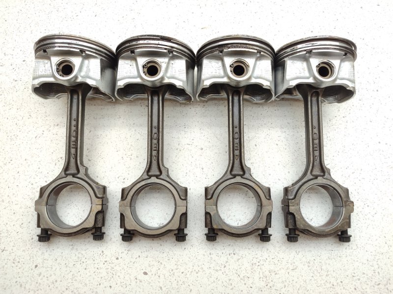 Поршень с шатуном Nissan X-Trail T31 QR25DE (б/у)