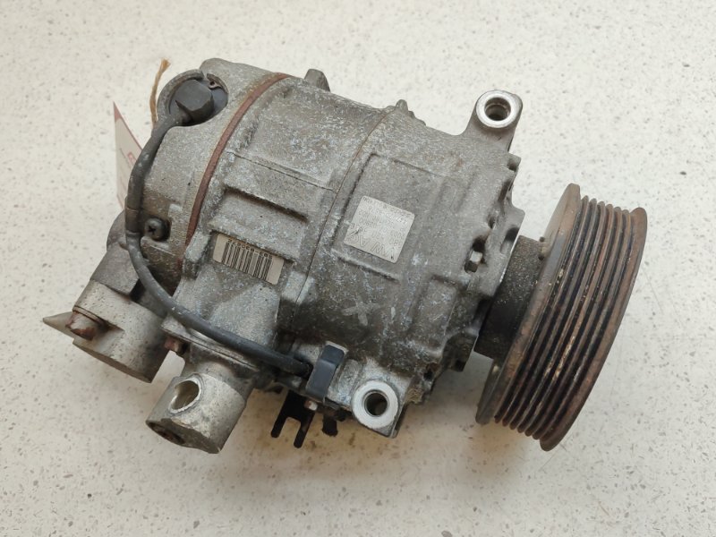 Компрессор кондиционера. Volkswagen Passat 3B3 AZZ (б/у)