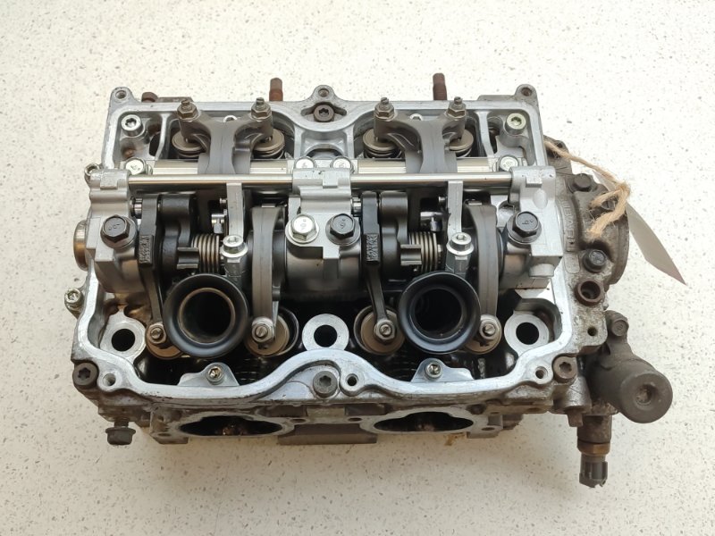 Головка блока цилиндров Subaru Outback B14 EJ253 правая (б/у)