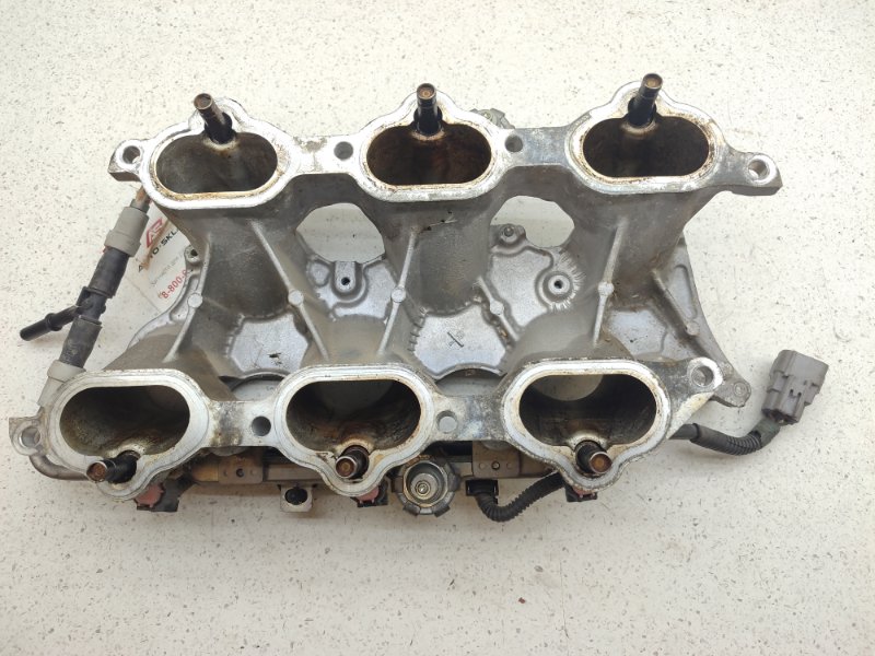 Форсунка топливная Toyota Mark X GRX133 2GRFSE (б/у)
