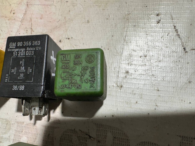 Реле Omega B 1998 2.0 ecotec 136 л.с. X20XEV