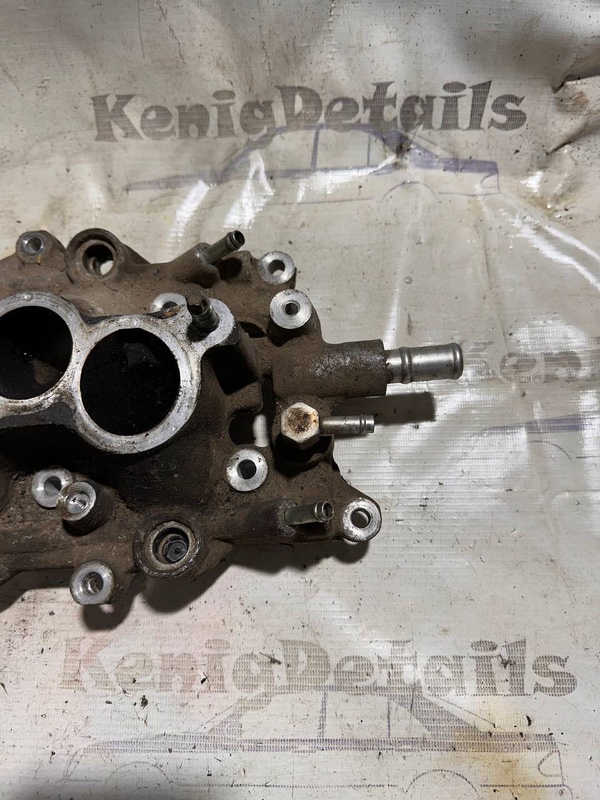 Коллектор впускной RX 300 1999 Коллектор впускной RX 300 1999