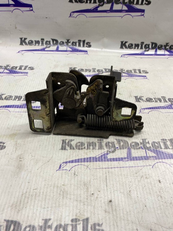 Замок капота Ford Escort 1.3 Замок капота Ford Escort 1.3