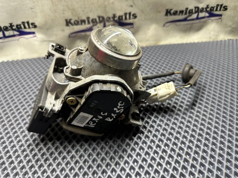 Линза фары передняя правая RX 350 2007 GSU35 1MZFE