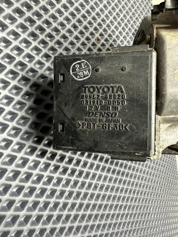 Линза фары передняя правая RX 350 2007 GSU35 1MZFE