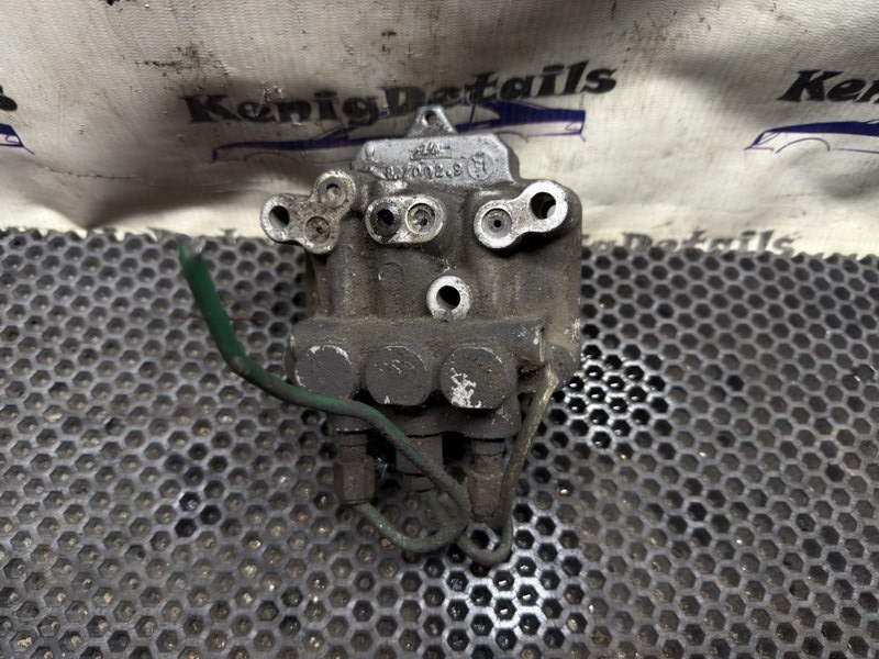 Блок ABS Ford Scorpio 19 2.0 Dohc 10021070029 Б/У