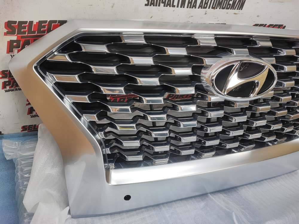 Решетка радиатора передняя Polisade 2020 KMH