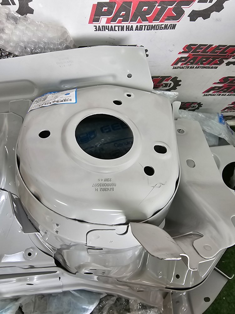 Лонжерон передний правый Geely Monjaro KX11