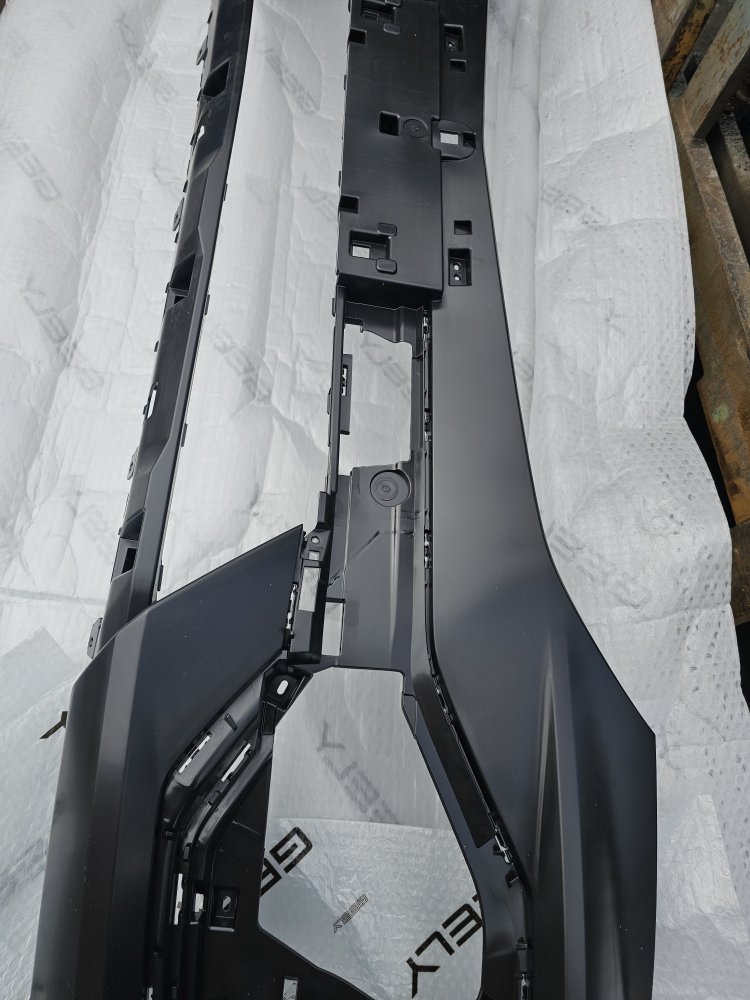 Бампер передний Geely Monjaro KX11