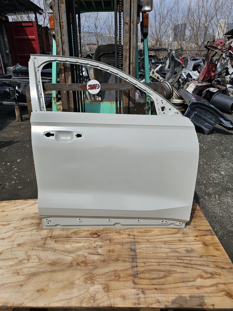 Дверь боковая передняя правая Geely Monjaro 2021 KX11 5075068500C15 новая