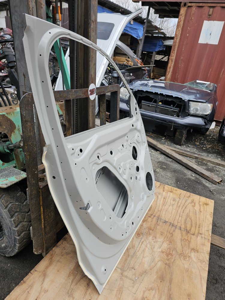 Дверь боковая передняя левая Monjaro 2021 KX11