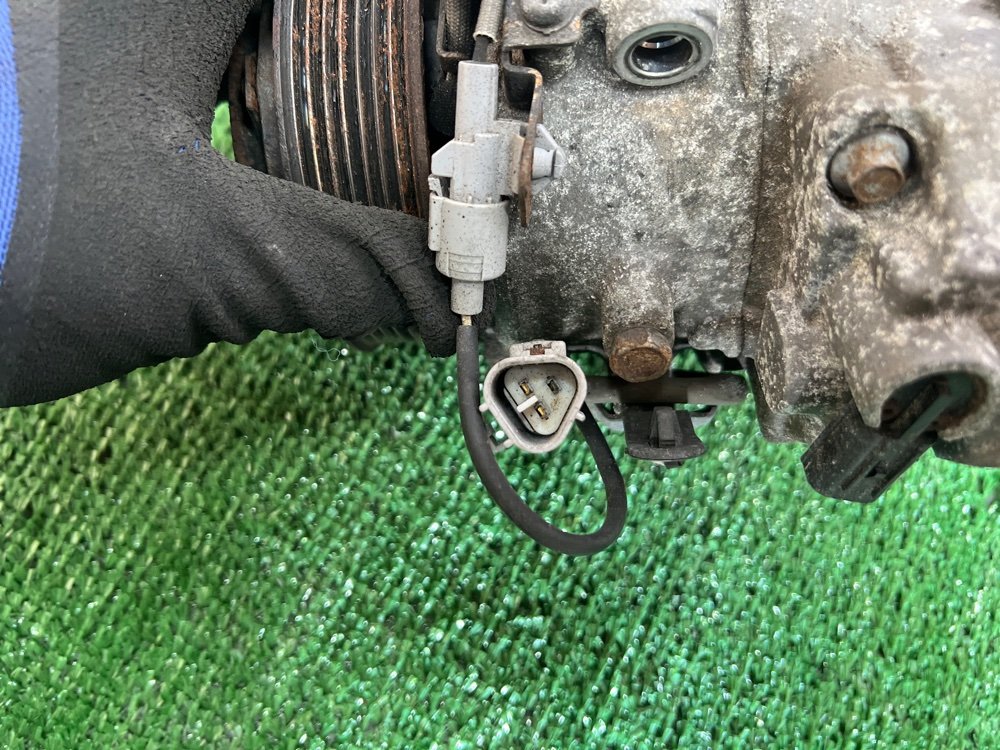 Компрессор кондиционера RX350 2009 GGL15L 2GR-FE