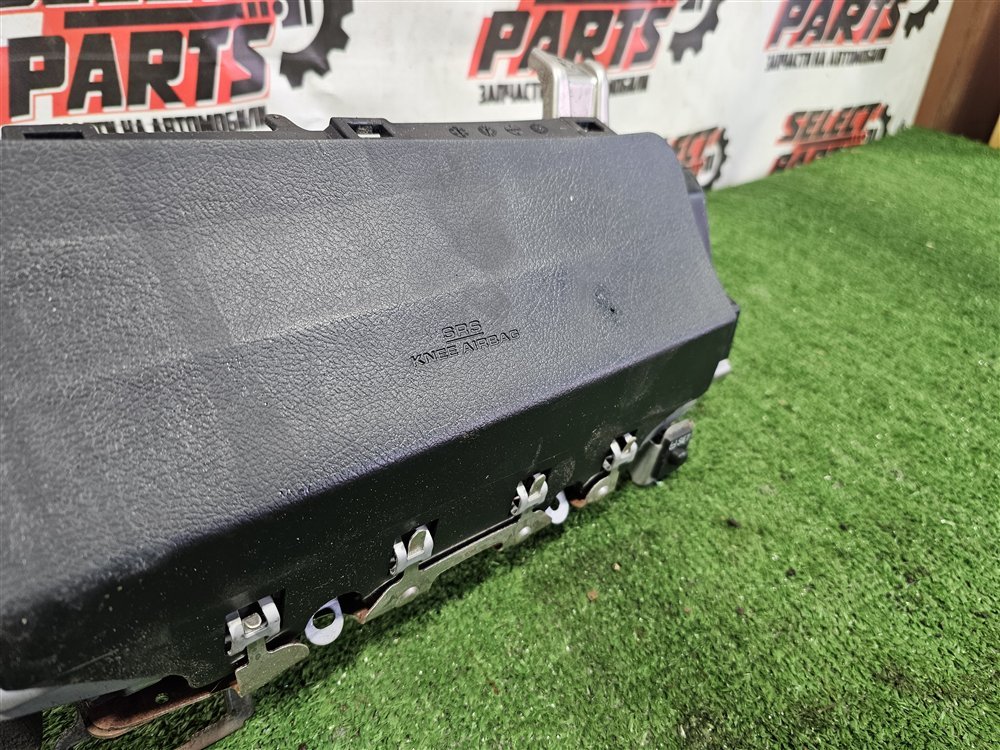 Airbag коленный передний левый TOYOTA Highlander GSU45 2GR-FE