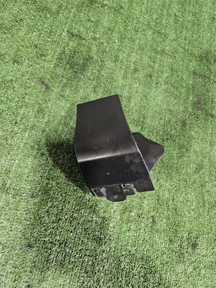 Накладка на крыло передняя левая TOYOTA Highlander 2011 GSU45 2GR-FE 756020e040 контрактная