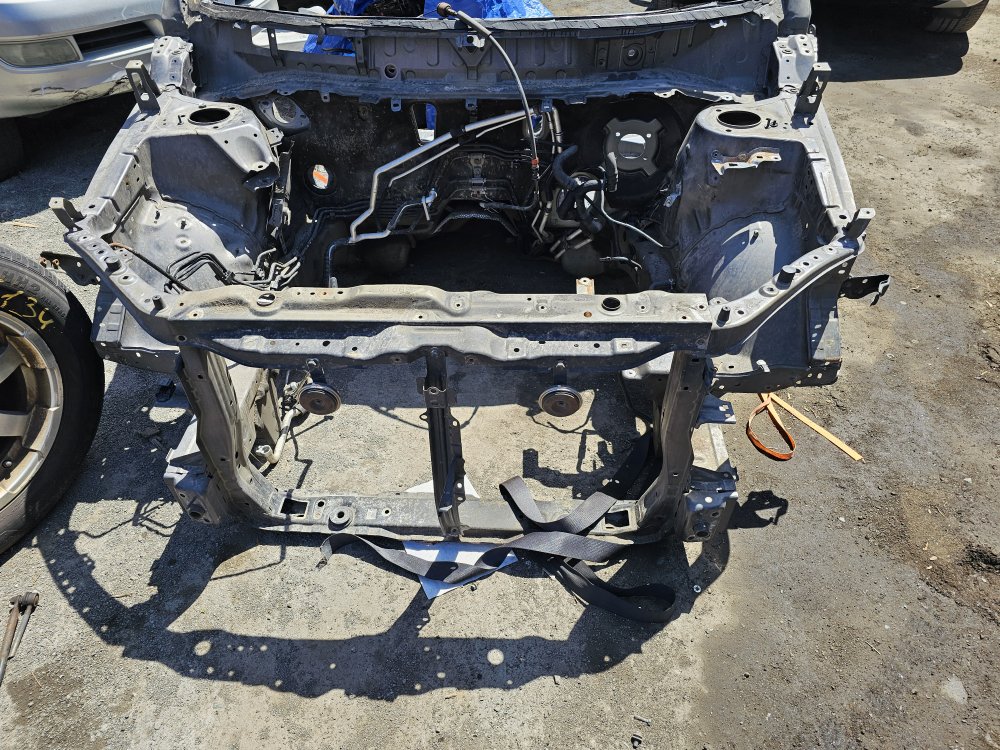 Запчасть телевизор передний Toyota Highlander 2011 GSU45 2GR-FE 532010E902 контрактная Телевизор передний Toyota Highlander 2011 GSU45 2GR-FE 532010E902 контрактная