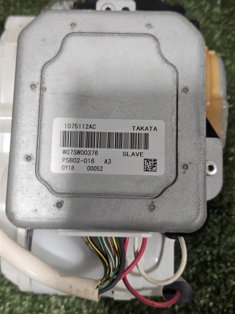 Ремень безопасности передний правый Qx56 2010 Z62 VK56VD