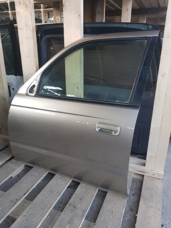 Дверь Toyota Hilux Surf 185 передняя левая