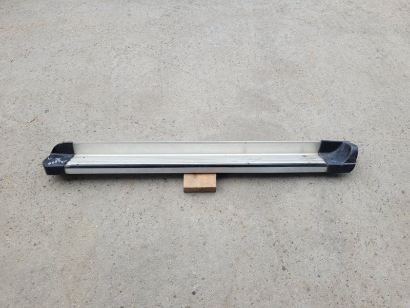 Подножка Toyota Land Cruiser Prado RZJ90 3RZ-FE левая