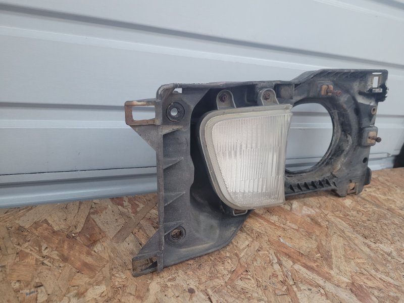 Габарит toyota TOWN ACE CR36 3CT левый (б/у) Габарит toyota TOWN ACE CR36 3CT левый (б/у)