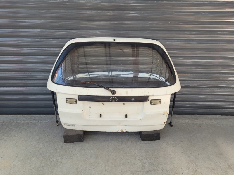 Дверь 5 toyota Caldina ET196 5E FE (б/у)