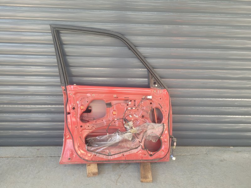 Дверь Toyota LAND CRUISER PRADO KZJ90 1KZ-TE передняя левая (б/у) Дверь Toyota LAND CRUISER PRADO KZJ90 1KZ-TE передняя левая (б/у)