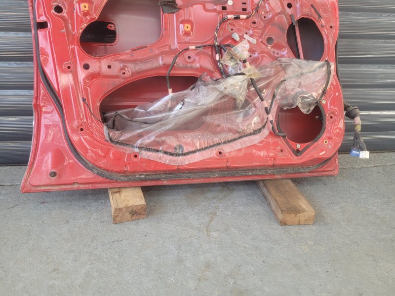 Дверь Toyota LAND CRUISER PRADO KZJ90 1KZ-TE передняя левая (б/у) Дверь Toyota LAND CRUISER PRADO KZJ90 1KZ-TE передняя левая (б/у)