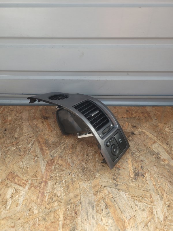 Воздуховод HONDA CR-V RE4 K24A правый (б/у) Воздуховод HONDA CR-V RE4 K24A правый (б/у)