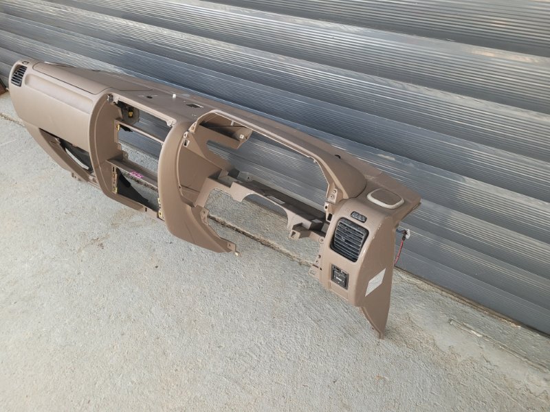 Торпедо toyota LAND CRUISER PRADO RZJ95 3RZ-FE (б/у) Торпедо toyota LAND CRUISER PRADO RZJ95 3RZ-FE (б/у)