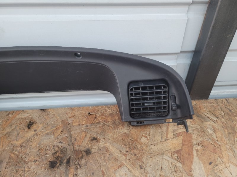 Консоль спидометра toyota LAND CRUISER HDJ81 1HD-T (б/у) Консоль спидометра toyota LAND CRUISER HDJ81 1HD-T (б/у)