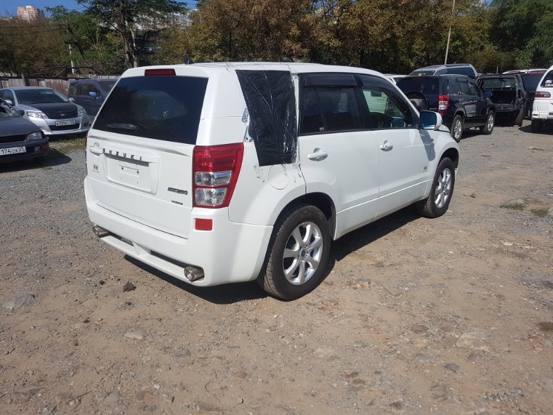 Suzuki escudo td54w