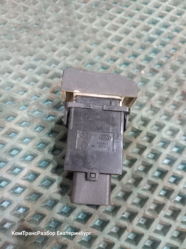 Кнопка обогрева зеркал HD500 2012 D6CC Евро4