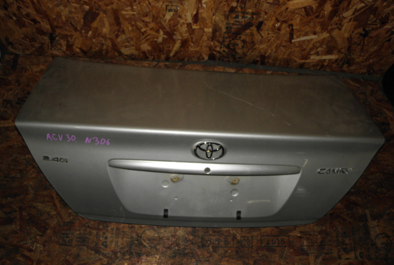 Крышка багажника Toyota Camry ACV30 2AZFE 2002