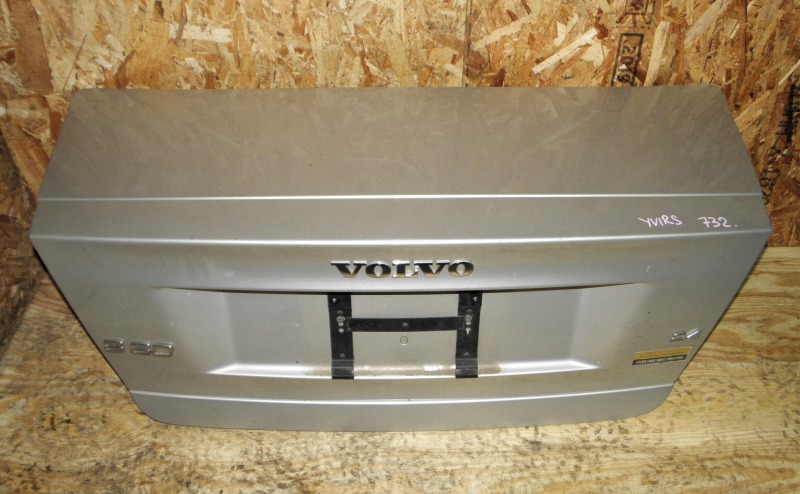 Крышка багажника Volvo S60 B5244S 2007