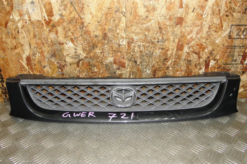 Решетка радиатора Mazda Capella Wagon GWER FS 1999