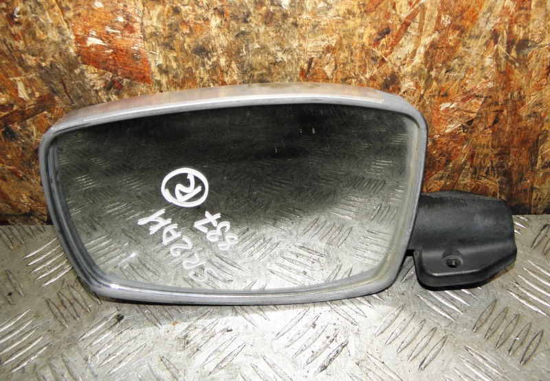 Зеркало заднего вида боковое Mazda Bongo Brawny SR2AM R2 1995 переднее правое