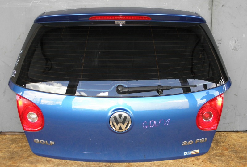Дверь багажника Volkswagen Golf V AXW