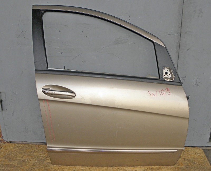 Дверь боковая Mercedes-Benz A-Class W169 M266.940 передняя правая